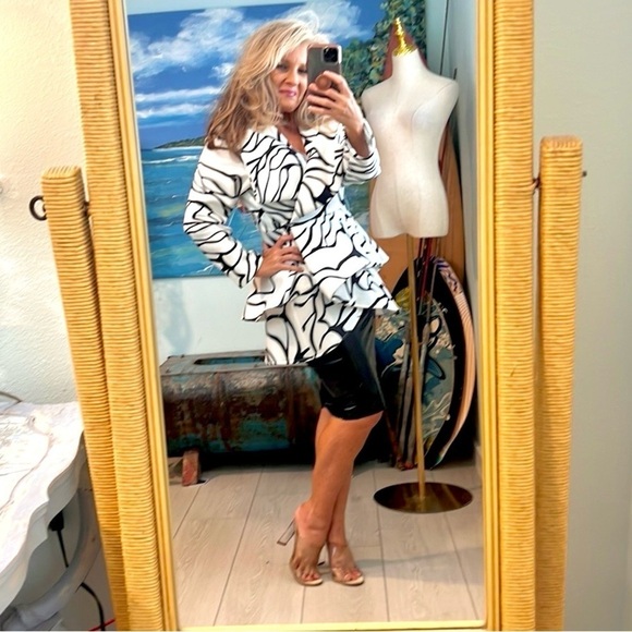 Dorinda Clark-Cole, DCC,Rose Collection, neoprene, Excellent Condition, Size 14 - Picture 4 of 16